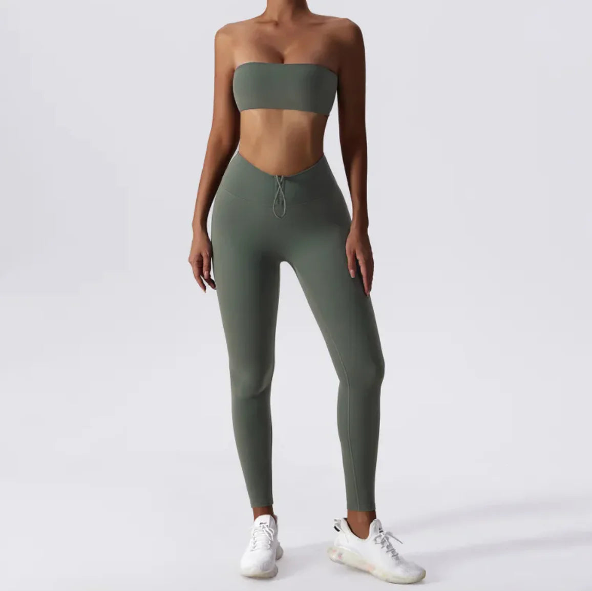 Motion Slim-Fit Yoga Suit