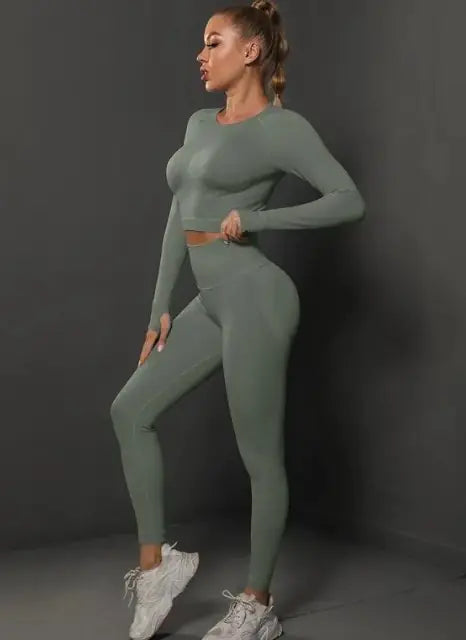 Motion Long Sleeve Yoga Suit
